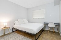 Building Photo - Warm and Cozy one bedroom,dog park, heart of Tampa