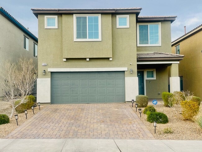 Primary Photo - Newer 5 Bd, 3 Bth, Bonus Room, Open Floor ...