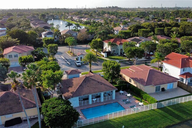 Building Photo - 11071 NW 47th Ln