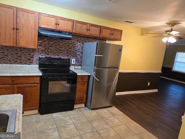 Building Photo - 2929 Level Ridge Rd SE