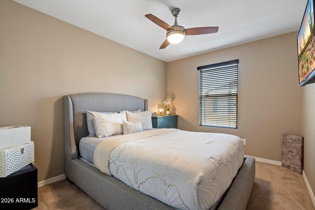 Building Photo - 12468 W Hummingbird Terrace