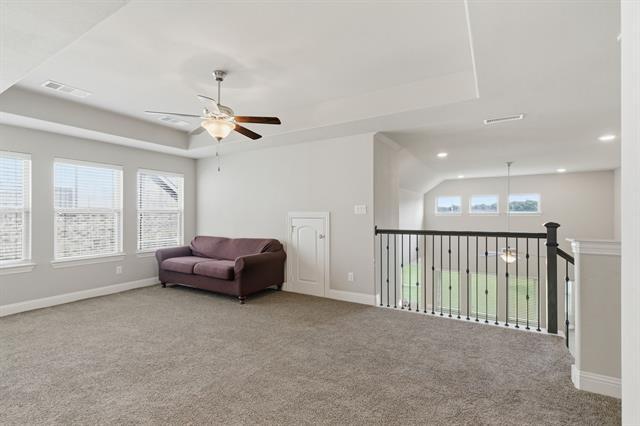 Building Photo - 7452 Reverchon Dr