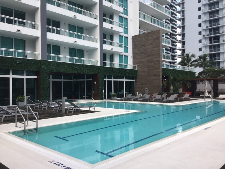 Building Photo - 1080 Brickell Ave