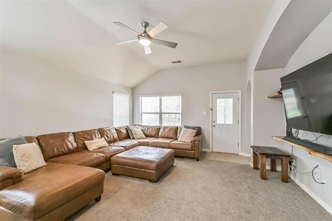 Building Photo - 18606 Walden Glen Cir