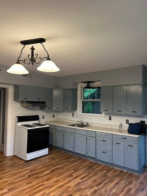 Building Photo - 37256 IL-83