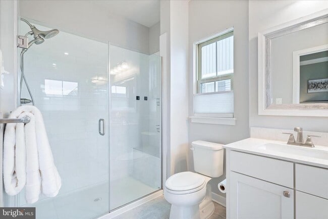 Building Photo - 5924 Pecking Stone St