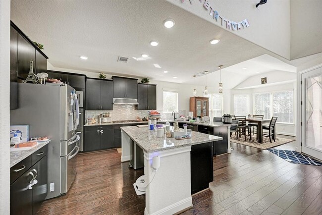 Building Photo - 5304 Cipriano Dr