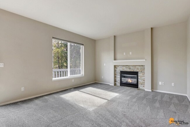 Building Photo - Beautiful 3-Bedroom Half Duplex in Eagle R...