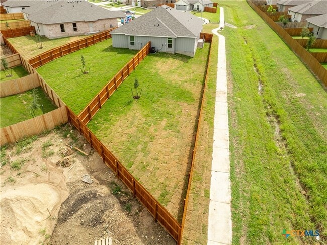 Building Photo - 5221 Rose Gdn Lp