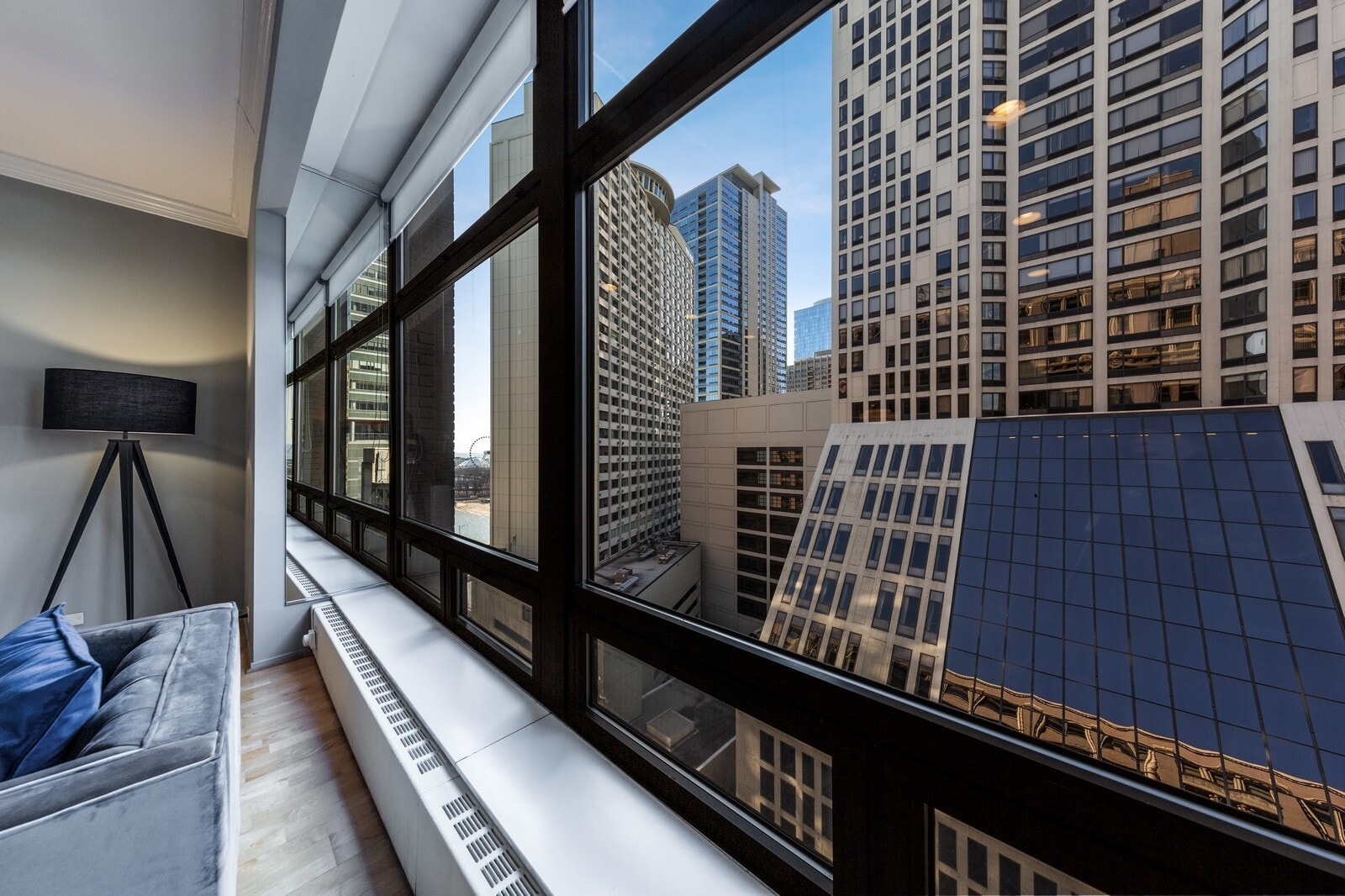 Building Photo - 680 N Lake Shore Dr