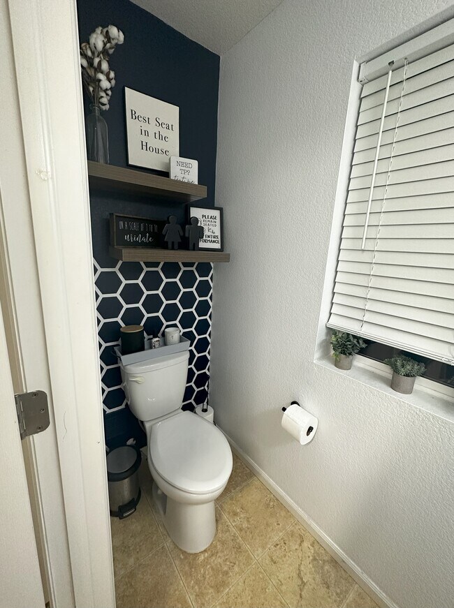 Half Bath - 1918 Hogan Ct