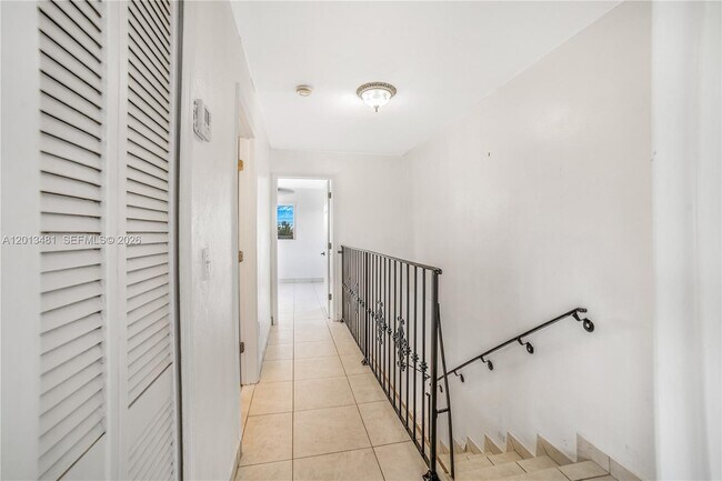 Building Photo - 26500 SW 167th Ave