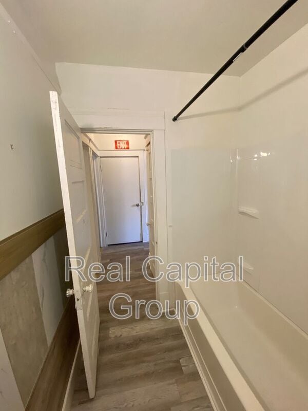 Building Photo - 709 Townsend Pl