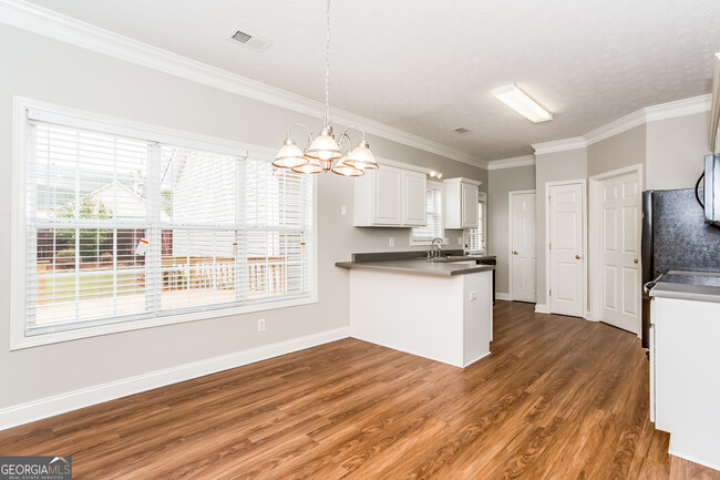 Building Photo - 4100 Springvale Way