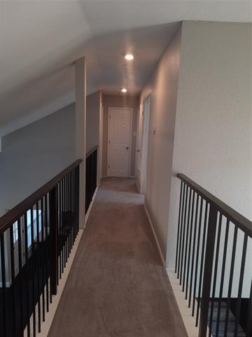 Building Photo - 207 Country Ln