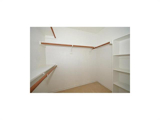 Building Photo - 9843 Chamber Hall Dr