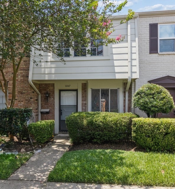 Building Photo - 14447 Misty Meadow Ln