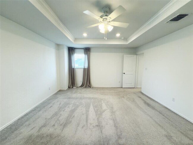Building Photo - 128 Fiery Skipper Ln