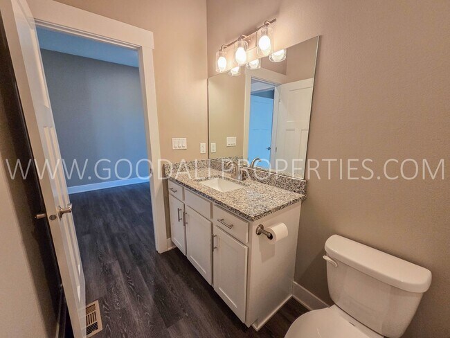 Building Photo - 16656 Wilden Dr