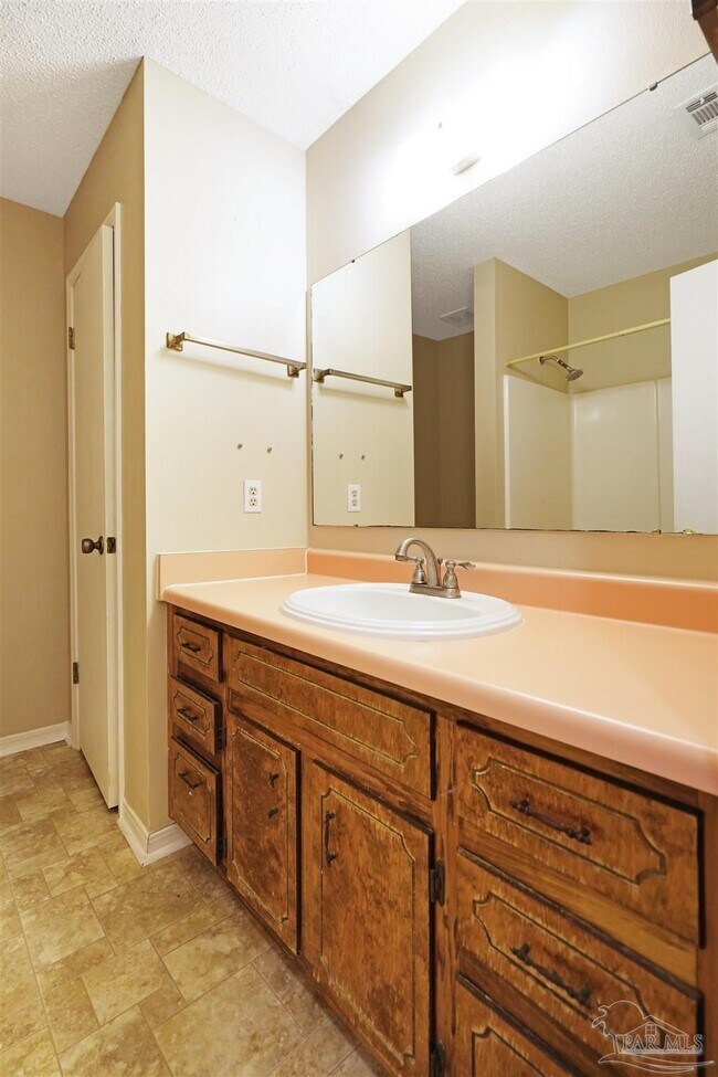 Building Photo - 2009 Coral St