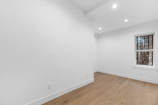 Building Photo - 155 Rivington St