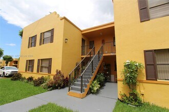 Building Photo - 650 NW 114th Ave