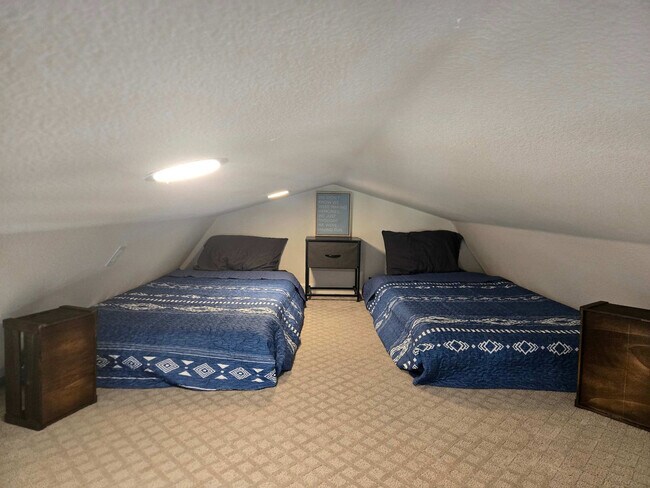 Building Photo - 1207 Shahan Prairie Rd