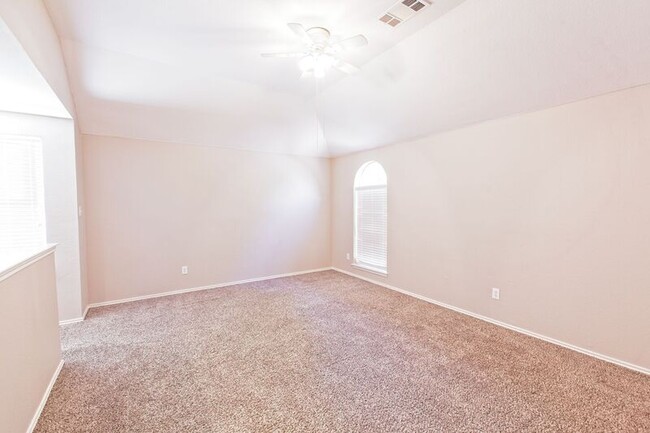 Building Photo - 10129 Placid Dr