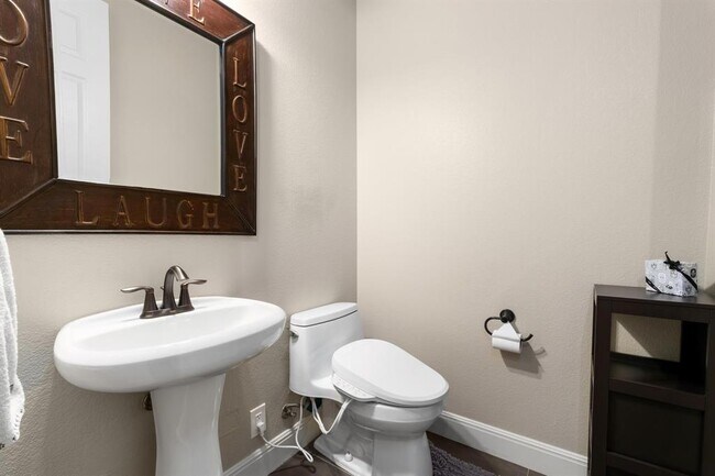Building Photo - 15509 Boulder Heights