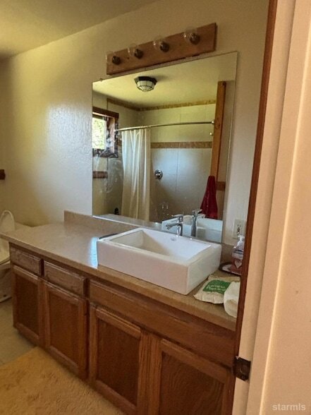 Building Photo - 33856 Hawkweed Way