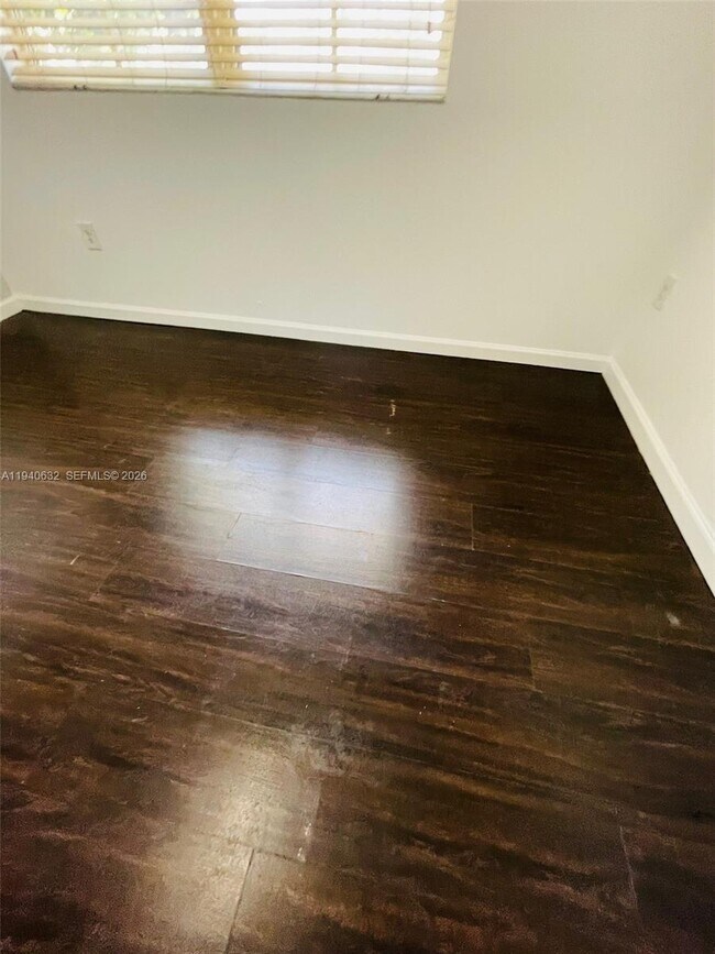 Building Photo - 11601 NW 89th St