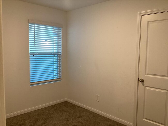 Building Photo - 16528 Jasmine Marie Pl