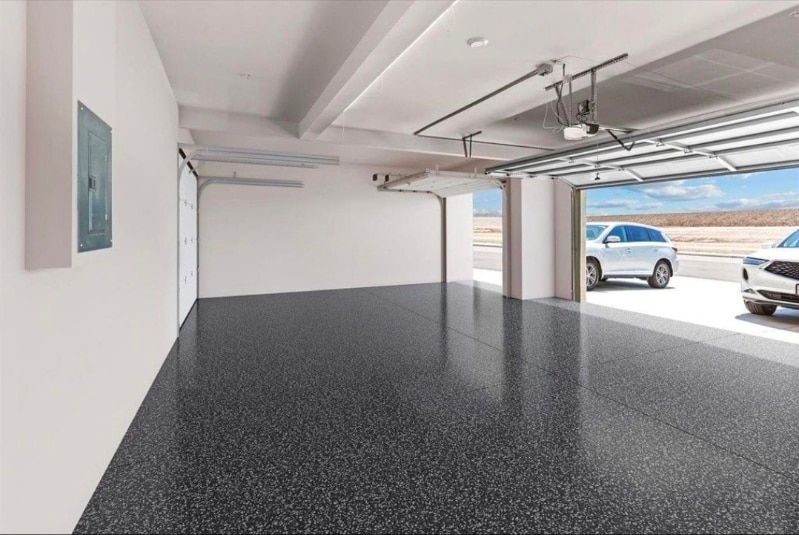 Building Photo - 2851 Ski Bch St