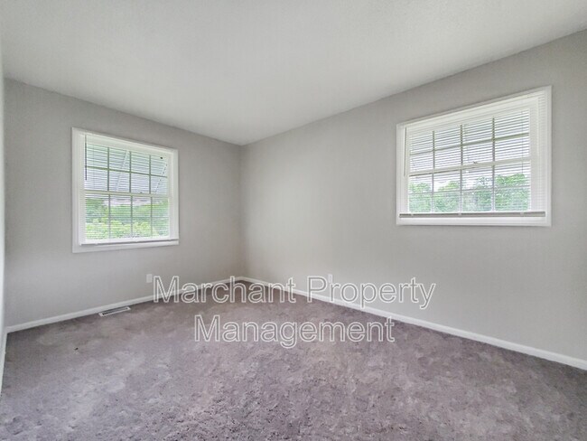 Building Photo - 719 State Rd S-42-7123