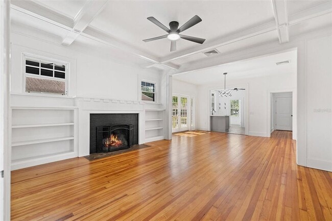 Building Photo - 2830 2nd Ave N