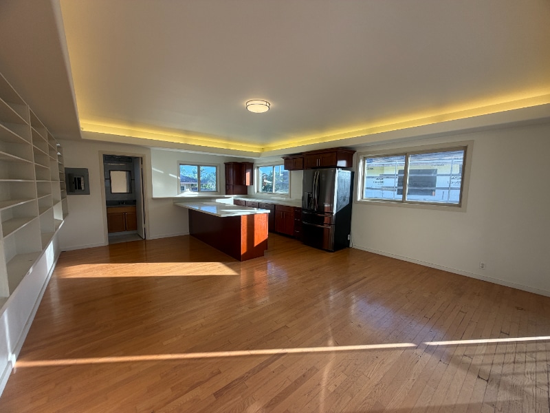 Building Photo - 736 Ulili St