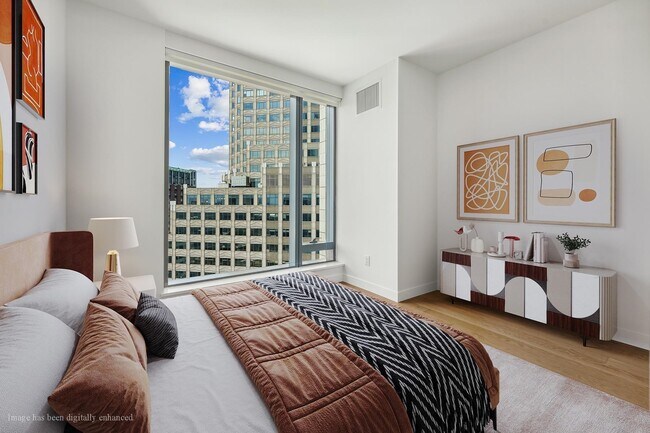 Building Photo - 99 Hudson St