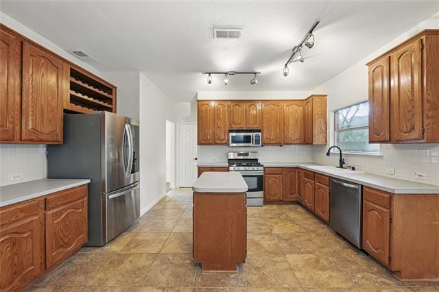 Building Photo - 916 Sugarberry Ln