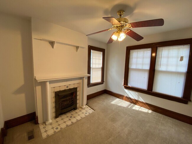 Building Photo - 137 Frambes Ave