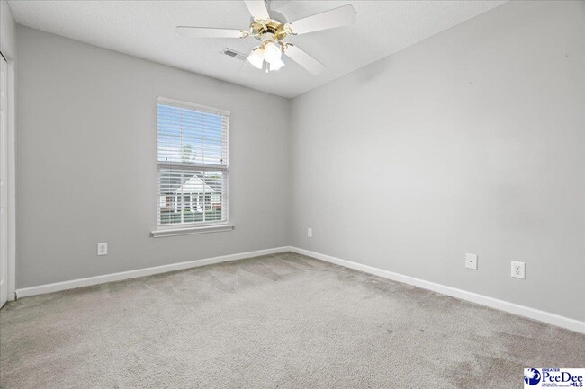 Building Photo - 529 3rd Loop Rd