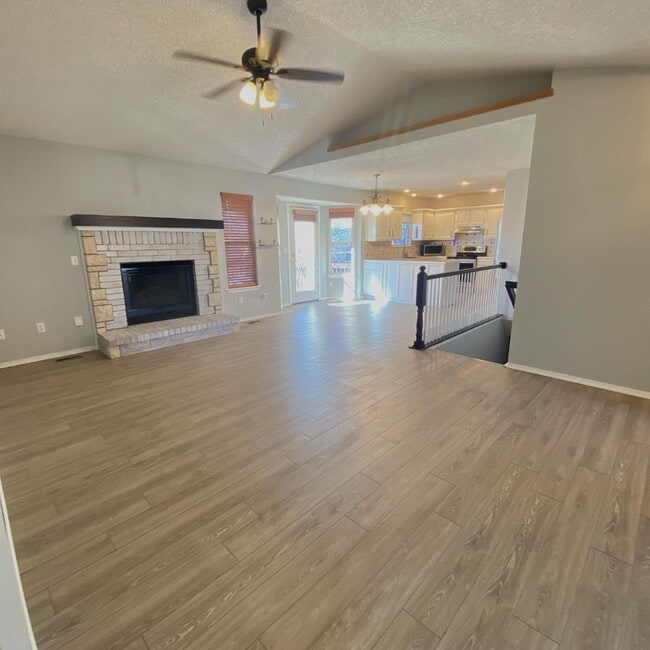 Building Photo - 4811 E Willow Point Ct