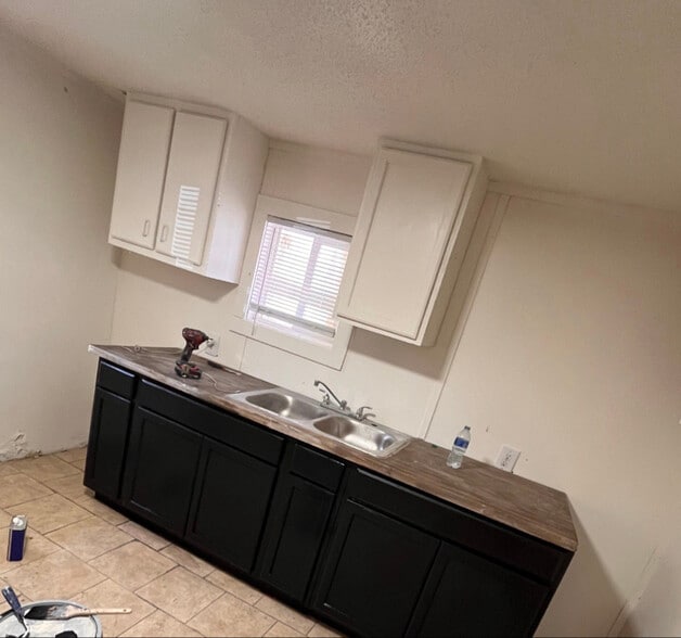 Building Photo - 608 Euclid Ave