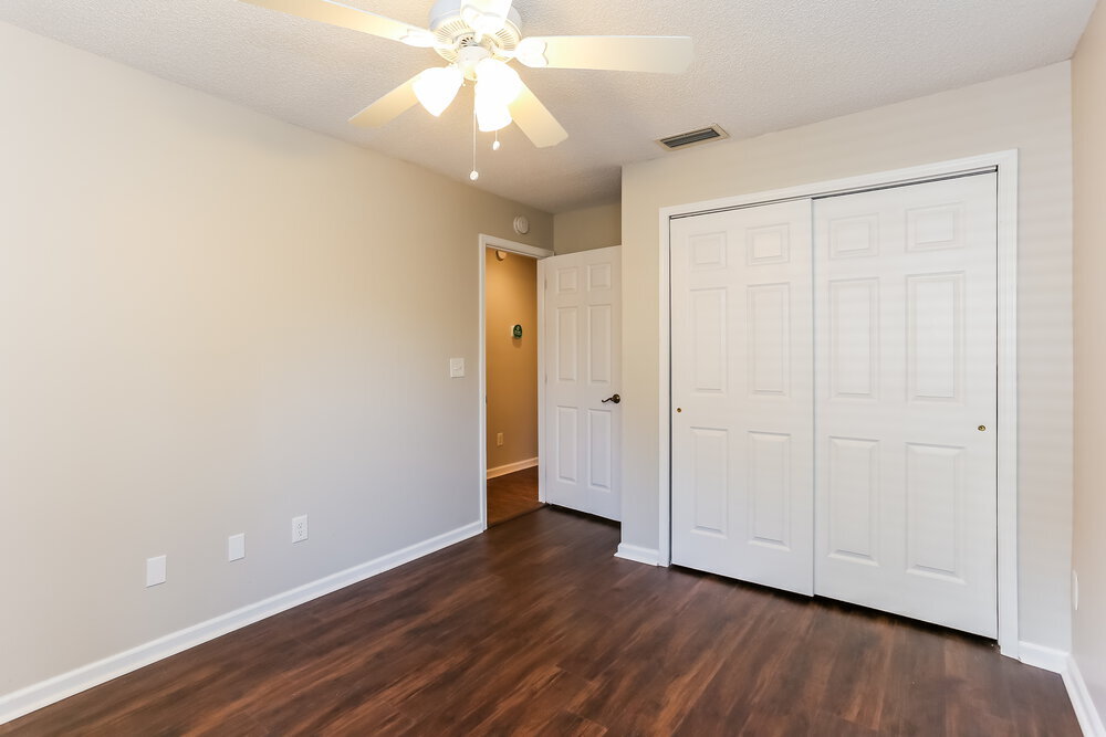 Building Photo - 11340 Trotting Horse Ln S