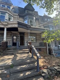 Building Photo - Spacious 5 Bedroom/ 2 Bath House for Rent