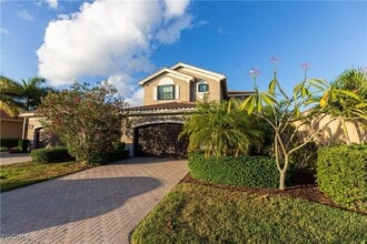 Building Photo - 11660 Meadowrun Cir