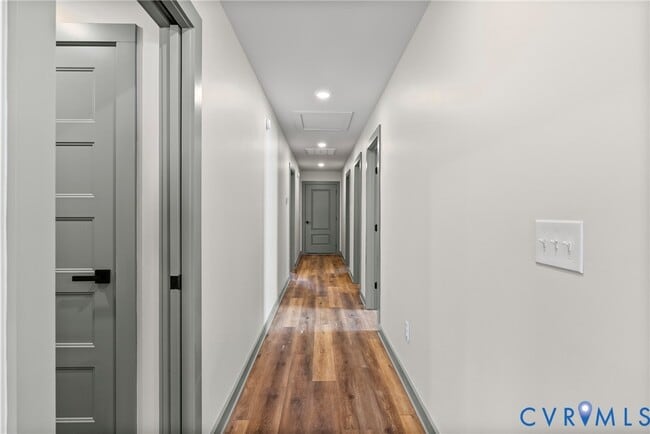 Building Photo - 203 Zion Hill Rd