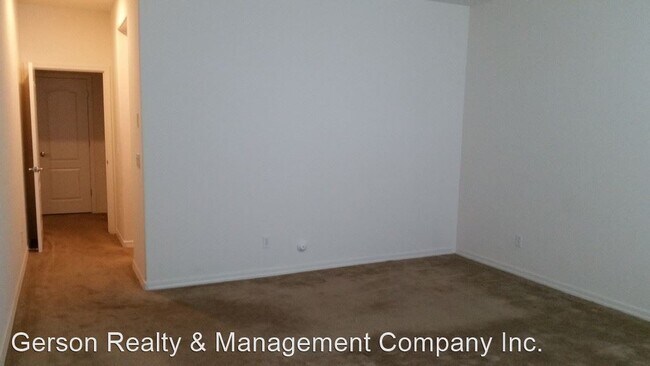 Building Photo - 14391 W Desert Flower Dr