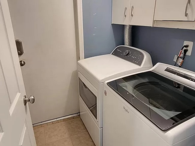 Building Photo - 9 Kiwi Loop