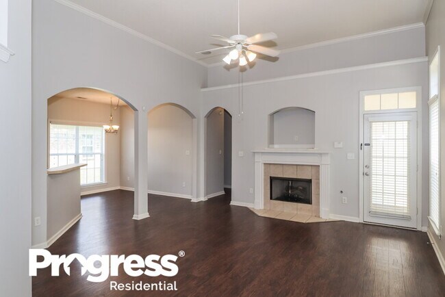 Building Photo - 9979 Misty Elm Dr