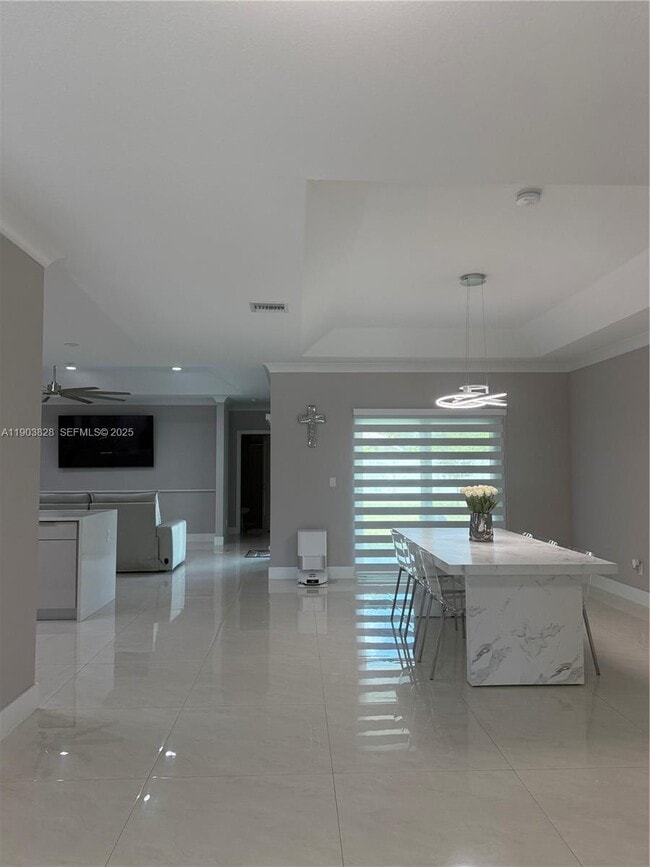 Building Photo - 1718 California